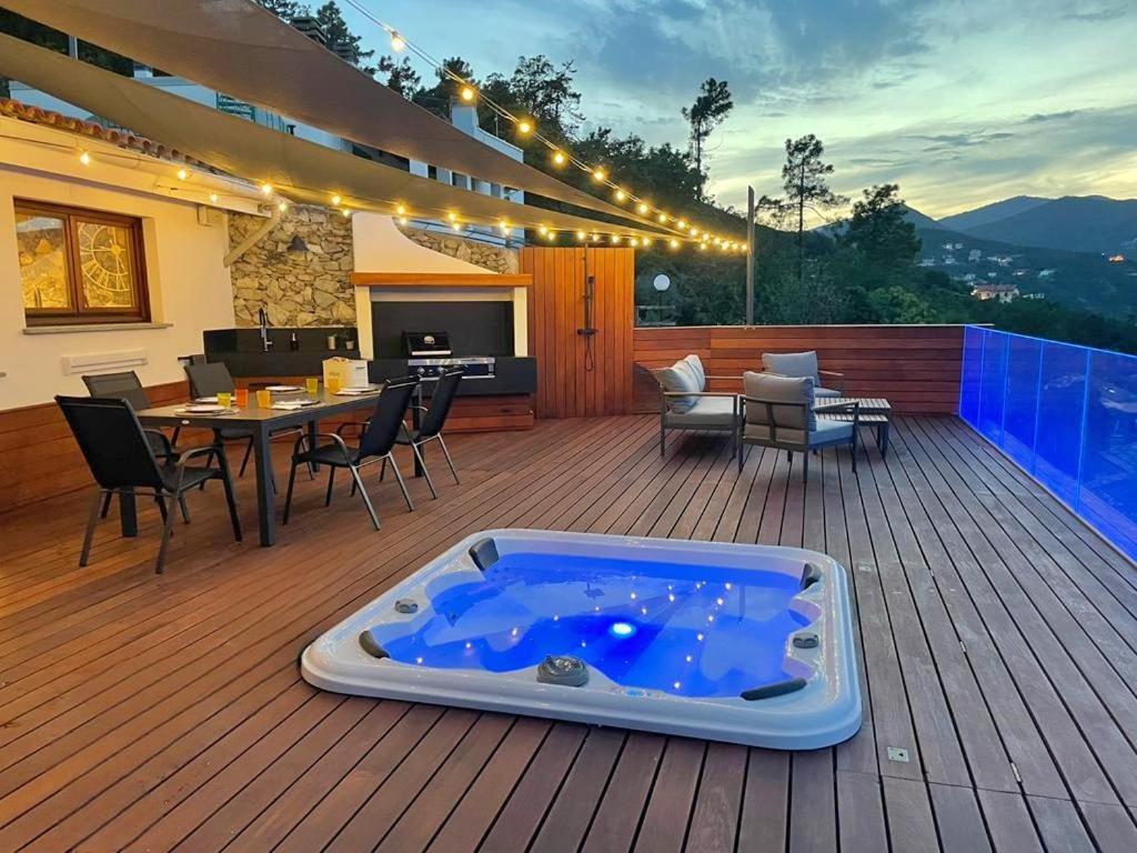 Spettacolare Vista Isola Terrazza E Idromassaggio Βίλα Noli Εξωτερικό φωτογραφία