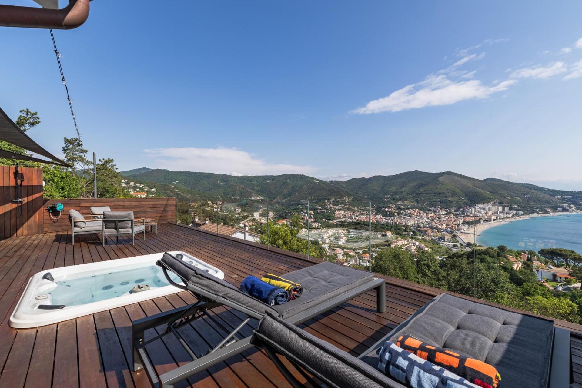Spettacolare Vista Isola Terrazza E Idromassaggio Βίλα Noli Εξωτερικό φωτογραφία