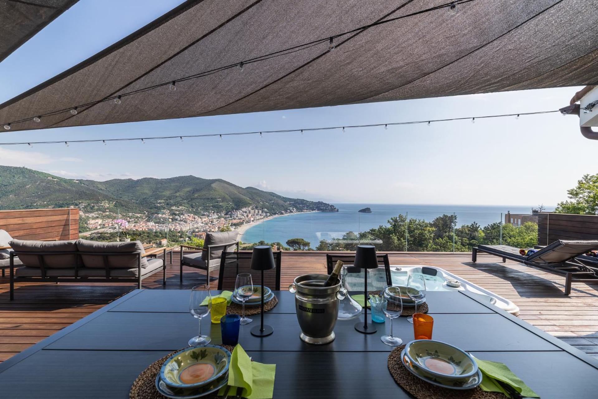Spettacolare Vista Isola Terrazza E Idromassaggio Βίλα Noli Εξωτερικό φωτογραφία
